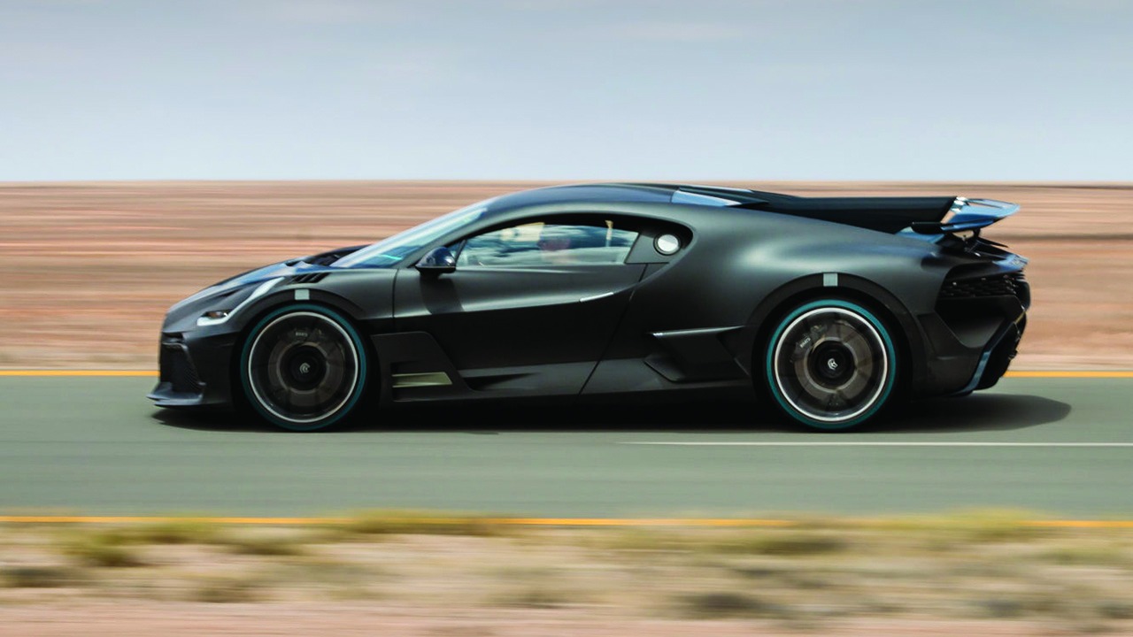 Bugatti Divo hipersportowy samochód zostanie dostarczony klientom w tym roku