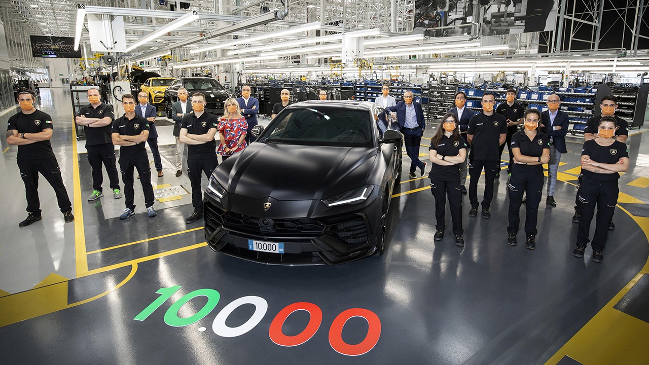 Lamborghini świętuje wyprodukowanie 10 tysięcy sztuk modelu Urus