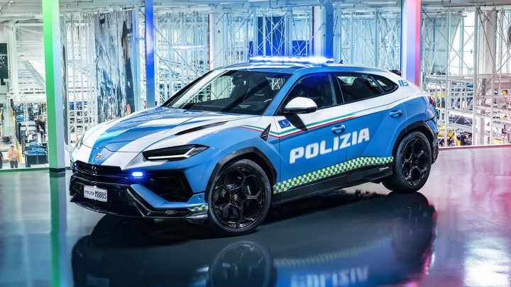 Lamborghini Urus Performante wchodzi do służby we włoskiej Policji