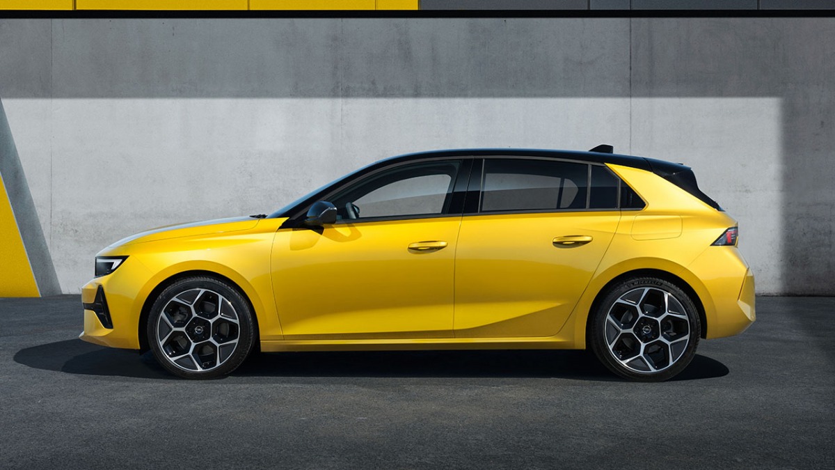 Nowy Opel Astra Hybrid