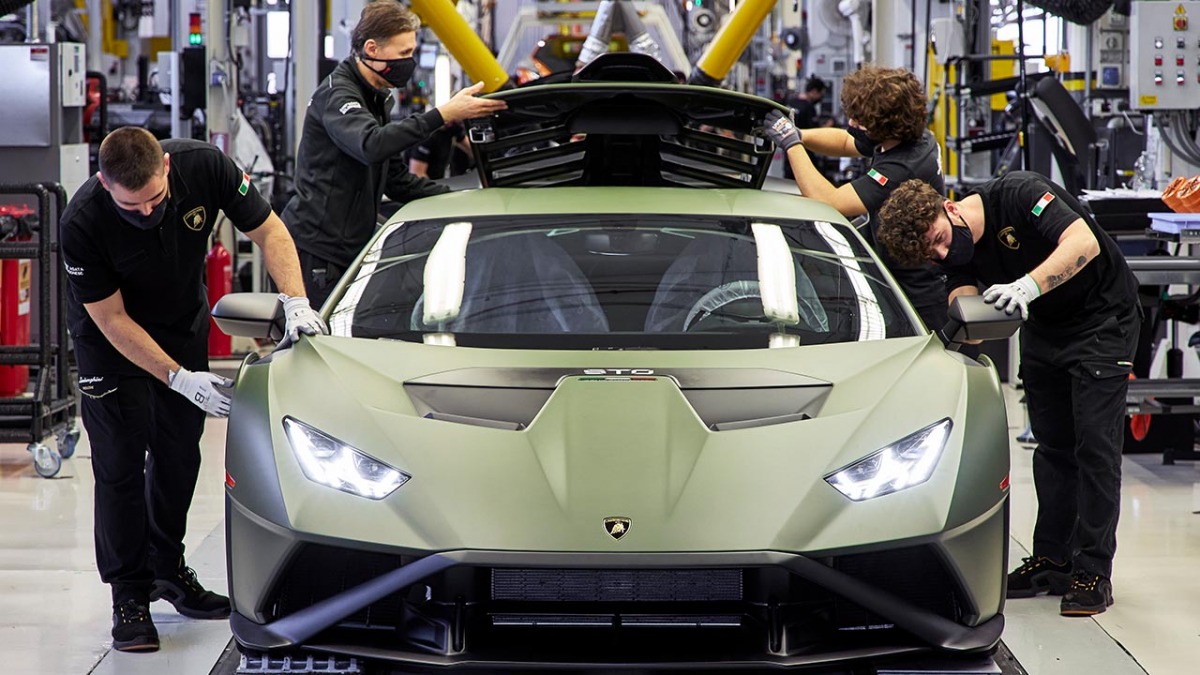 Lamborghini Huracan linia montażowa