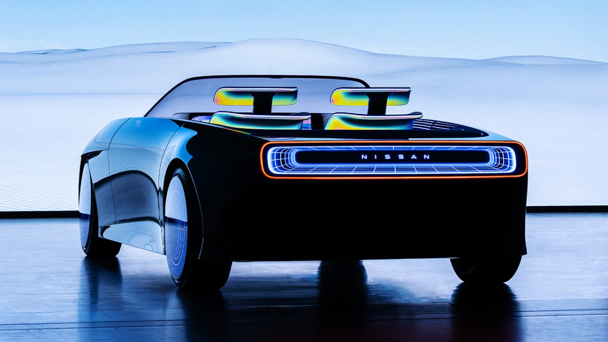 Nissan Max-Out EV concept car