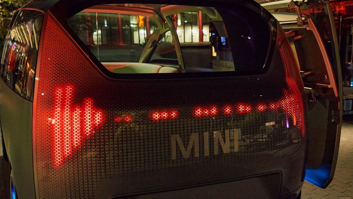 MINI Vision Urbanaut MPV concept car